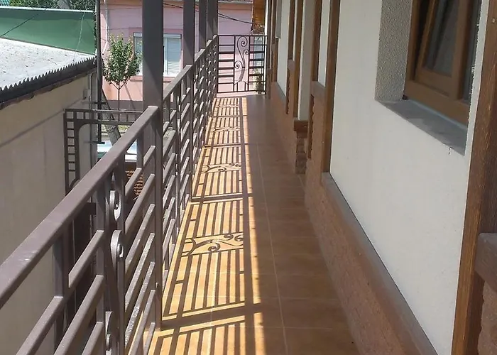 Готель Zlata Praha